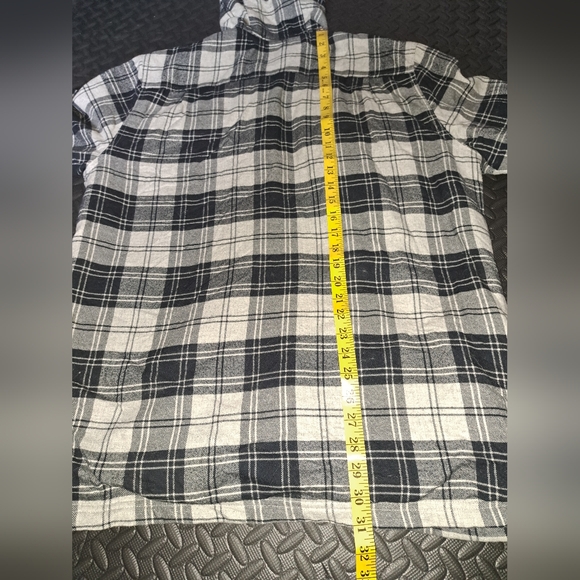 LL Bean lined plaid jacket - Picture 10 of 13